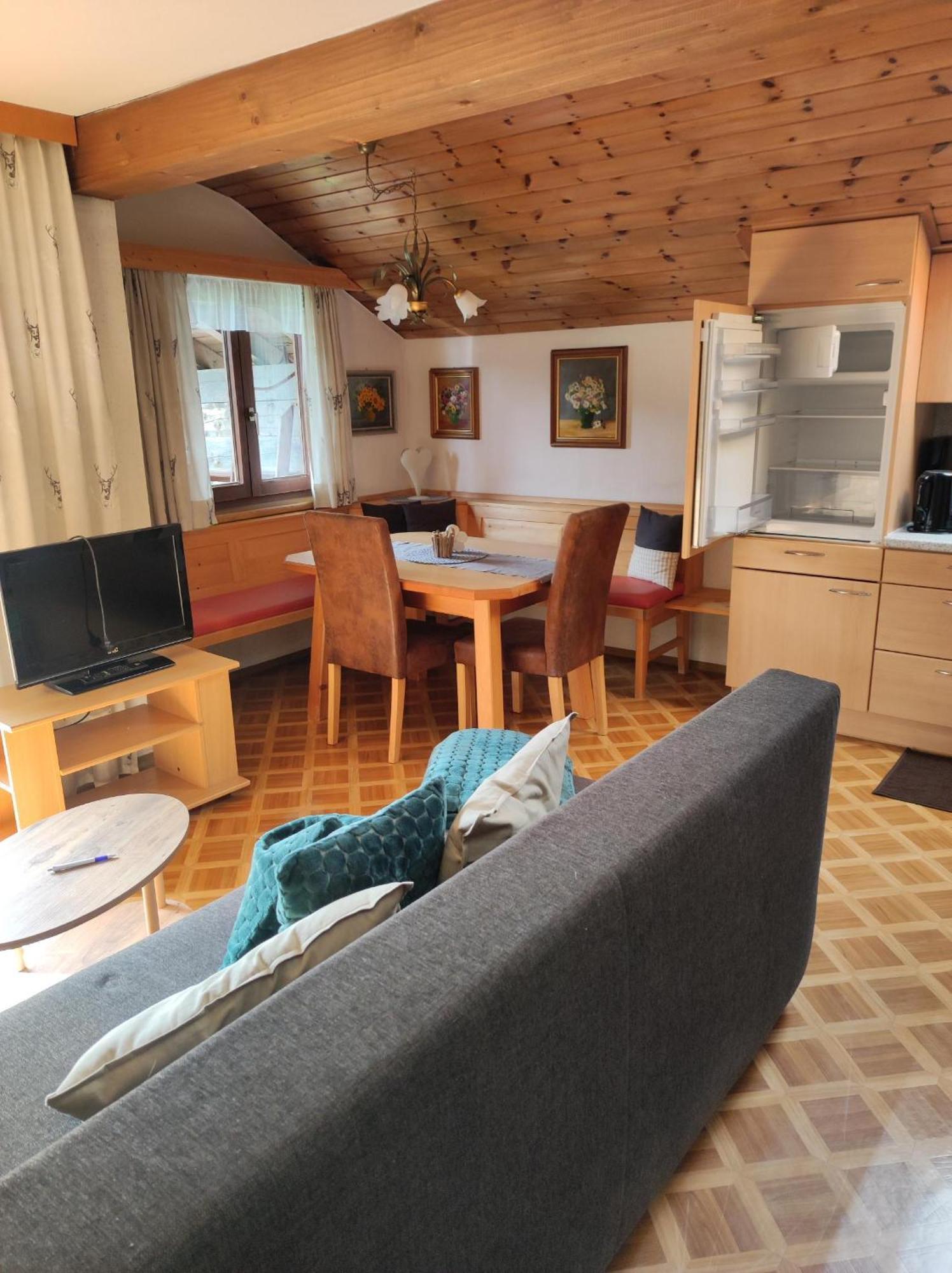 Haslinggut Apartment Bad Hofgastein Bagian luar foto